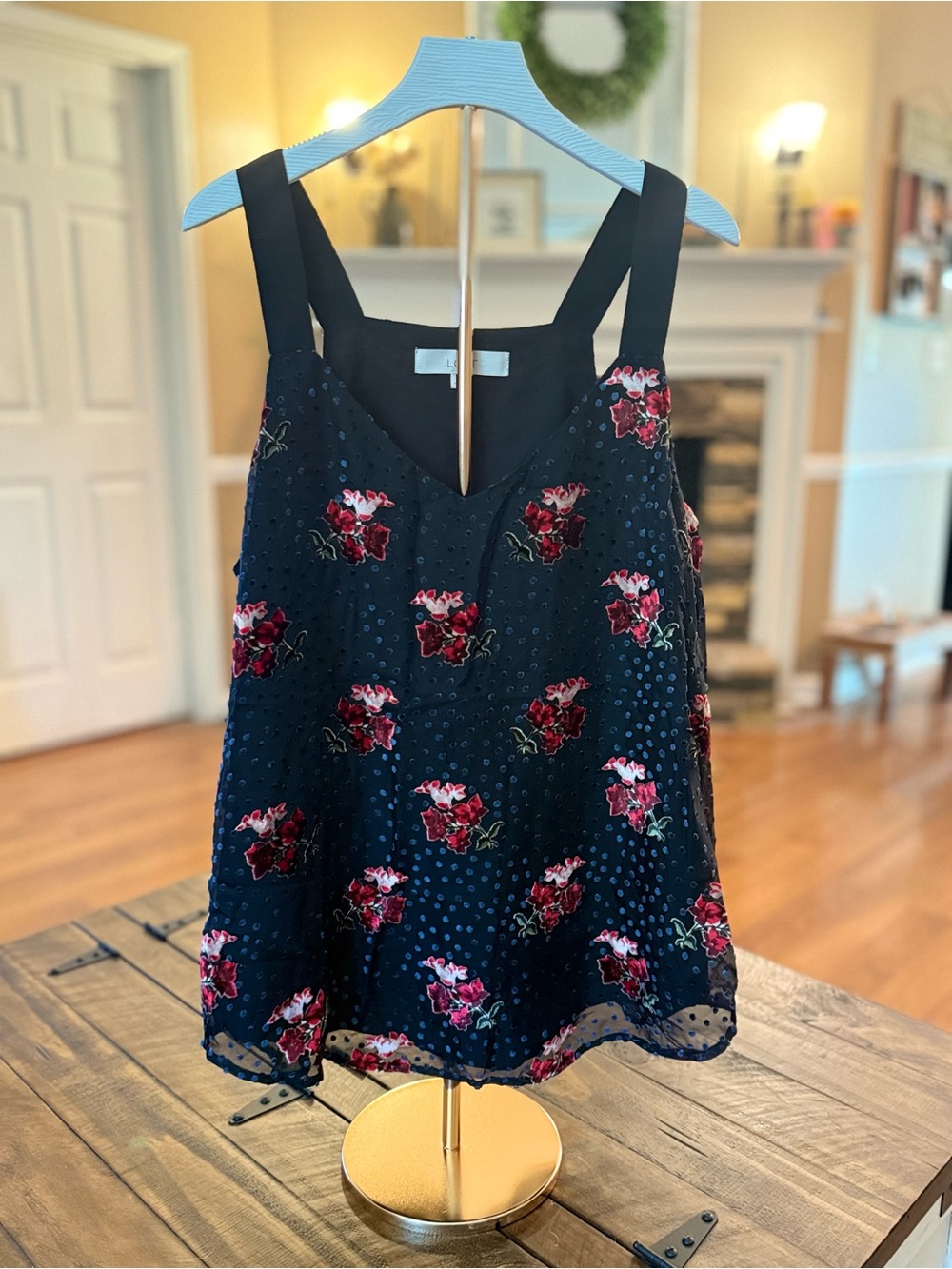 ✨ LOFT Floral Velvet Swiss Dot Sleeveless Tank Blouse ✨